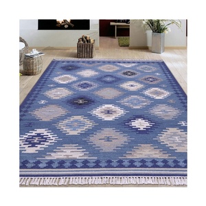 Suministro directo de fábrica Alfombras tejidas para interiores de lana y algodón Diseño Kilim Forma rectangular Hecho a mano con patrón geométrico para pisos - Product Image 1