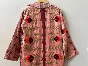 Chaqueta Larga de Terciopelo Rosa Estilo Boho para Mujer, Bordada con Diseño Floral, Estilo Prairie Chic, Manga Larga, Ropa de Abrigo para Invierno - Product Image 4