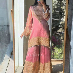 Ensemble Kurta et Palazzo de Luxe pour Femme Ramdev Trading en Georgette de Renard Brodé Séquencé 5mm Séchage Rapide Toutes Saisons - Style Moderne - Product Image 5