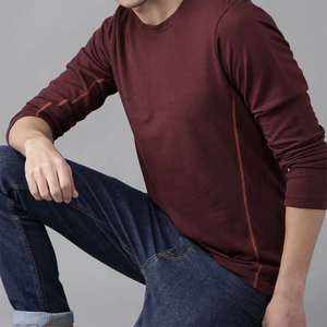เสื้อยืดแขนยาวผู้ชายสีพื้น คอโอ ทรงปกติ ผ้าฝ้าย 100% ดีไซน์ถักลำลอง พร้อมโลโก้ด้านหน้า รุ่นใหม่ปี 2026 - Product Image 4