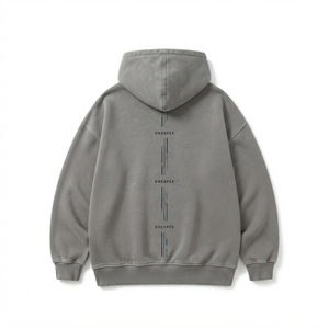 Sweat-shirt à capuche gris pour homme, pull en coton French Terry, coupe classique, poche kangourou, logo imprimé vertical, streetwear décontracté - Product Image 3
