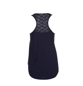 Débardeur pour femmes au style athlétique tendance, conçu pour les passionnées de fitness et le confort quotidien lors des mouvements. - Product Image 3