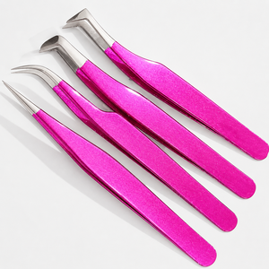 Kit Profesional de 4 Pinzas de Acero Inoxidable para Extensión de Pestañas, Pinzas de Precisión Rectas y Curvas para Volumen e Isolación - Product Image 3