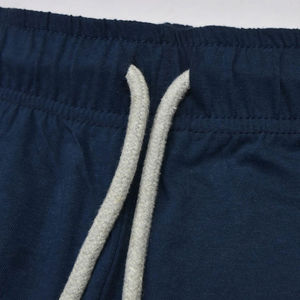 Pantalon décontracté pour homme Fazn, de haute qualité, confortable, couleur unie, fermeture élastique mi-haute, fabriqué au Pakistan, en toile, coupe droite. - Product Image 3