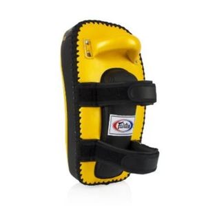 แผ่นรองเตะมวยไทย Fairtex รุ่น Heavy Duty สำหรับฝึกซ้อมคิกบ็อกซิ่งระดับมืออาชีพ - Product Image 5