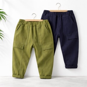 Pantalon Cargo Garçon en Gros – Nouvelle Collection Automne Décontracté Coupe Ample Multi-Poches – Pantalon de Travail Tendance Style Urbain pour Enfants - Product Image 4
