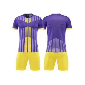Maillots de football unisexes personnalisés, ensembles de football à séchage rapide 100% polyester, logo à pois sur le devant, ensemble de vêtements de football - Product Image 2