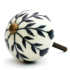 <b>Metal</b> Cabinet Pull <b>Drawer</b> Knobs With Antique Brass Finishing Round Shape Floral Embossed Design For <b>Drawer</b> & Wardrobe - Product Image 6