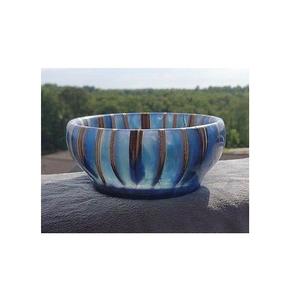 Bol en résine époxy artisanal de qualité supérieure, fabriqué avec des matériaux durables, surface lisse et polie, respectueux de l'environnement, passe au lave-vaisselle, idéal pour les fruits - Product Image 4