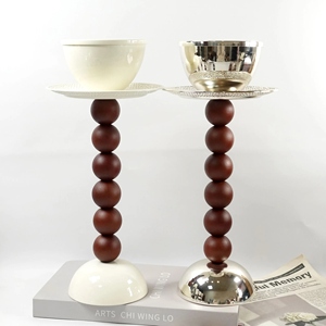 Ensemble brûleur d'encens noir mat et bois avec coupelles profondes, colonnes centrales en bois et bases circulaires robustes pour la décoration - Product Image 6