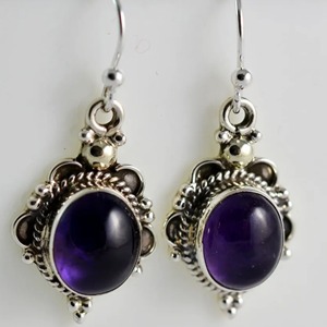 Pendientes Colgantes Hechos a Mano de Plata de Ley 925 con Amatista, Gema Ovalada, Joyería con Amatista, Piedra de Nacimiento de Febrero - Product Image 4