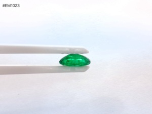 Esmeralda Zambiana Natural, Corte Ovalado Facetado, 3.74ct, Alta Calidad, Gema Suelta para Joyería - Product Image 5