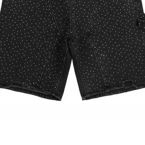 Fabricante de Shorts de Mezclilla con Pedrería Personalizados, Fábrica OEM ODM, Producción de Alta Capacidad con Equipo de Soporte para Exportación Global - Product Image 4