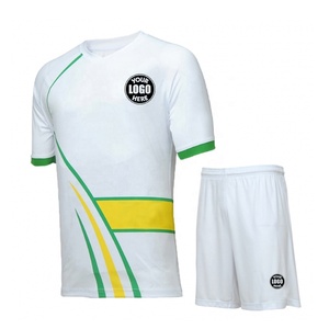 Uniforme de football/football fabriqué au Pakistan survêtements de football maillot de football maillot de football uniforme de football de club - Product Image 1