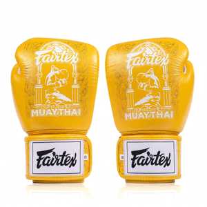 Gants de boxe en cuir Fairtex de qualité supérieure, couleur violette, à doigts entiers, avec fermetures auto-agrippantes réglables, pour le kick-boxing et les arts martiaux. - Product Image 3