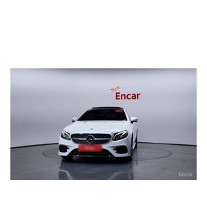 Mercedes-Benz Classe E E220d Coupé 2019, 63 912 km, Diesel, Automatique, Sièges en Cuir, Caméra Arrière, Volant à Gauche - Product Image 2