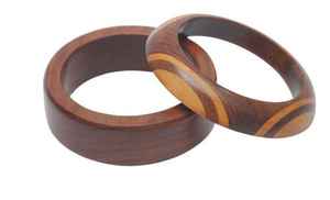 Ensemble de 2 bracelets en bois de sissoo faits à la main, lisses et empilables, bracelets triangulaires et carrés, bijoux géométriques, polis à la cire - Product Image 2