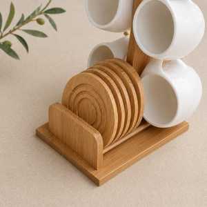Posavasos de madera hecho a mano con soporte, diseño moderno y elegante para cocina y hogar, con grabado único. - Product Image 4