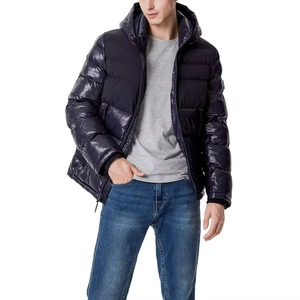 Custom Oversize Lightweight Outdoor Men Puffer Jackets Windproof Hooded Winter <b>Warm</b> Custom Logo Print Puffer Jackets for Unisex - Product Image 2