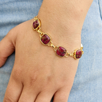 Großhandel Schmuck Mohave Rubin Kupfer Türkis Gliederkettenarmband Messing 18k vergoldet Multi-Cushion-Edelstein Damenarmbänder