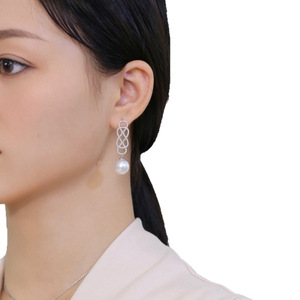 Pendientes Colgantes de Plata S925 con Perlas Naturales de Agua Dulce, Estilo Cubo de Agua de Lujo con Perla Edison de Luz Intensa, Diseño Fino - Product Image 5