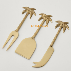 Ensemble de 3 couteaux à fromage en laiton antique martelé, couteaux à fromage Palmera, ensemble de 3 - Product Image 1