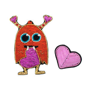 Lindo Parche Bordado de Monstruo con Patrón de Corazón, Aplique Cosido para Decoración de Prendas - Product Image 1
