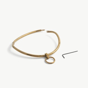 Collier Éternité Courbé Doré avec Anneau et Clé Hexagonale 6mm en Acier Inoxydable Premium Étanche et Personnalisable - Product Image 4