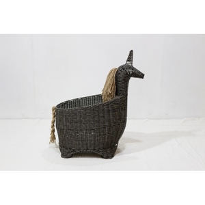 Cesta de Lavandería Multifuncional con Forma de Unicornio, Tejida a Mano, Ecológica, de Plástico, Marca Artex Dong Thap - Product Image 1