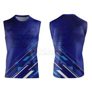 Uniforme 7v7 conçu en matériau léger et doux avec propriétés d'évacuation de l'humidité, adapté à une utilisation sportive - Product Image 5