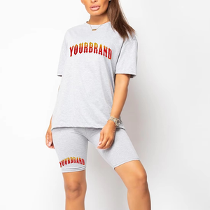 Ensemble décontracté deux pièces pour femme, streetwear écologique 100 % coton, survêtement respirant à manches courtes avec short à cordon et poches - Product Image 3