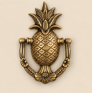 Sonnette de porte en forme d'ananas tropical, couleur bronze doré, avec motif diamant texturé et détails de feuilles décoratifs pour un style distinctif - Product Image 4