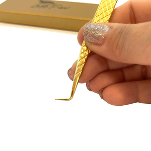Pince à épiler en acier inoxydable de haute qualité pour cils, avec logo personnalisé, pointe en fibre, outils de beauté à marque privée, vente en gros - Product Image 6