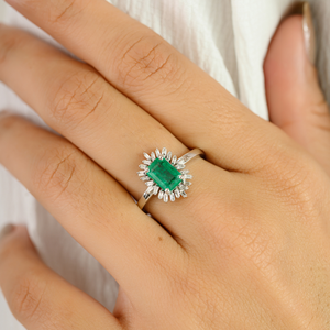 Anillo de compromiso hecho a mano con piedras preciosas de oro blanco real de 14 quilates, esmeralda y diamantes, proveedor de joyería, regalo de cumpleaños para ella - Product Image 4