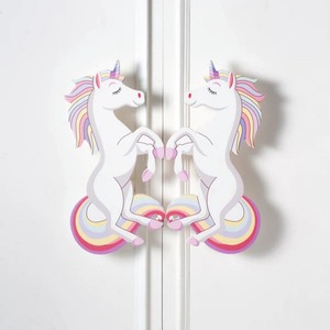 Poignée de porte licorne moderne en bois d'acacia faite à la main, multicolore, pour cuisine, commode, tiroir, placard, chambre d'enfant – Design moderne et facile - Product Image 4
