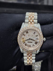 Reloj de Lujo Hecho a Mano con Movimiento Automático, Estilo Hip Hop, Correa de Acero Inoxidable, Cristal de Zafiro, Diamantes Moissanite VVS - Product Image 5