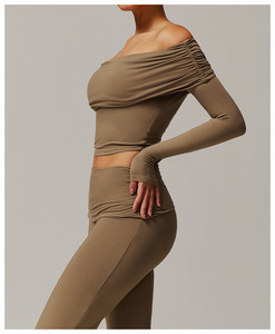 Women's <b>Brushed</b> Yoga Set - Comfortable and Versatile Yoga Outfit for Running, Gym, and Fitness Activities - Product Image 3