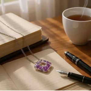 Collar de Corazón de Resina Crystal Love, Colgante de Corazón Eterno de Resina, Collar Romántico con Dije de Corazón de Resina, Artesanía de Resina - Product Image 3