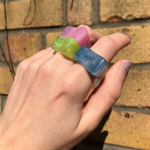 Anillos de Resina, Anillos de Moda, Anillos Acrílicos para Mujer, Joyería para Chicas, Gran Venta - Product Image 1
