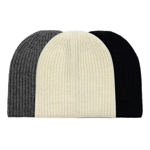 Gorro Signature para Marcas de Ropa Urbana, Gorro de Invierno con Logotipo Personalizado para Hombre y Mujer, Personalización de Marca Privada, 100% Acrílico - Product Image 6