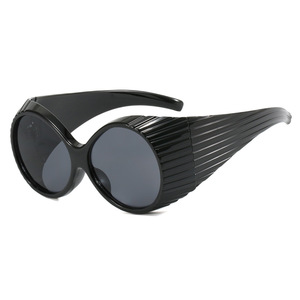 Customized <b>Oversized</b> Circular Funny <b>Sunglasses</b> Fashionable and Personalized Exaggerated Runway <b>Sunglasses</b> - Product Image 4