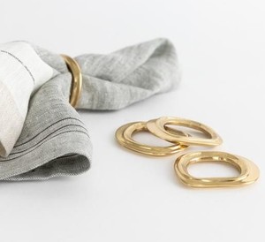 แหวนรองผ้าเช็ดปากทองเหลืองดีไซน์ล่าสุดสำหรับงานแต่งงาน บ้าน ร้านอาหาร ที่ใส่ผ้าเช็ดปากโลหะวินเทจสำหรับโรงแรมหรู อุปกรณ์ตกแต่งโต๊ะอาหาร - Product Image 4