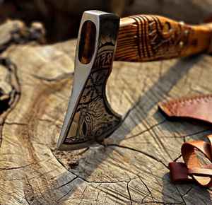 Hache Viking forgée sur mesure en acier à haute teneur en carbone, de haute qualité, fabriquée à la main, vente directe d'usine pour le camping en plein air et la survie - Product Image 3