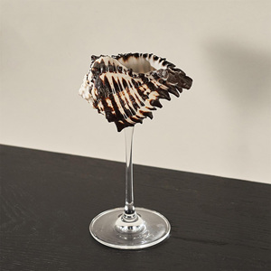 Vasos de cóctel de concha marina, los más vendidos, para decoración de bodas en la playa. - Product Image 1