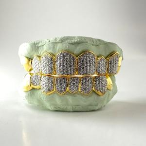 Pulsera de Dientes de Moissanita Personalizada con Polvo de Diamante – Joyería Fina para Piercings Corporales para Novias y Moda de Proveedor Indio - Product Image 4