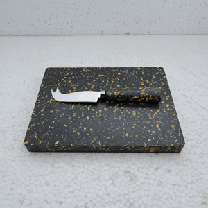Tabla de cortar de madera y resina con diseño perfecto, tabla de cortar con incrustaciones de resina, tabla de quesos de madera, tabla de quesos a un precio muy asequible - Product Image 1