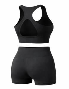 Ensemble de sport sans couture pour femme : soutien-gorge et short taille haute, respirant et extensible, idéal pour l'entraînement et le fitness - Product Image 2