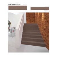 Carrelage d'escalier en porcelaine Indian Supply 120x30cm, motif marbre, avec nez de marche rainuré, pour marches de maison