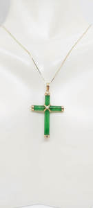 Pendentif Croix Chrétienne en Pierre Précieuse avec Chaîne en Laiton – Bijoux Religieux en Gros - Product Image 3