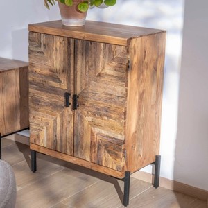 Mueble de almacenamiento Vandana Autumn Contour de madera de acacia en estilo étnico con patas de metal Geonidum - Product Image 1